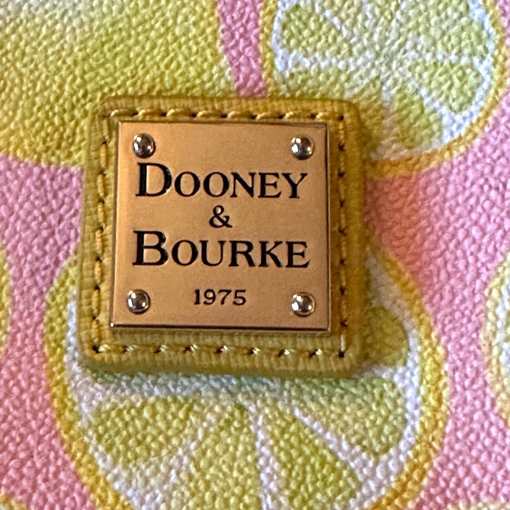 Dooney & Bourke “Citrus Delight” Lemon Print Ginger Pouchette Crossbody Bag - Picture 4 of 15
